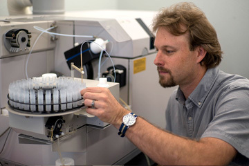 MagLab Scientist loading samples